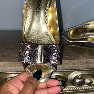 J Renee gilitter bow heel size 7 1/2